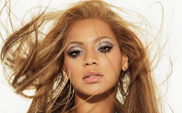 Αυτές είναι οι 10+1 πιο πλούσιες γυναίκες της showbiz