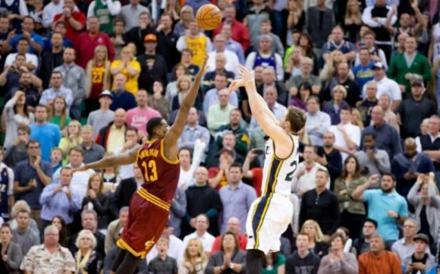 Το buzzer beater που... ξέρανε τους Καβαλίερς