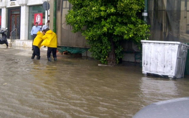 Ξεκίνησαν τα ακραία καιρικά φαινόμενα (pics)