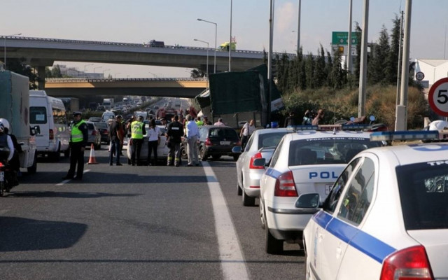 Καραμπόλα έξι οχημάτων στην ΕΟ Κορίνθου-Πατρών (pics)