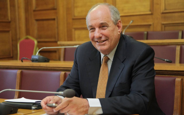 Κουίκ: Άλλαξε ο Μανωλιός και έβαλε τα ρούχα του αλλιώς