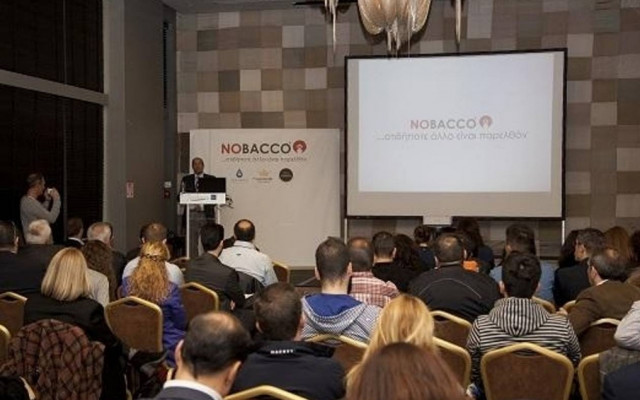 «Το ηλεκτρονικό κάπνισμα μπορεί να σώσει 1 εκατ. ζωές»