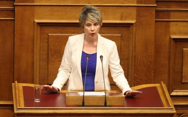 Ενημέρωση Παπακώστα για τους παιδικούς εμβολιασμούς