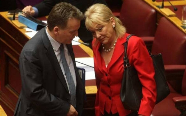 Οι «μαϊμούδες» της Φ. Πιπιλή