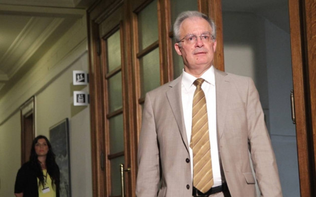 Στα καμμένα γραφεία της Αthens Voice ο υπουργός Πολιτισμού