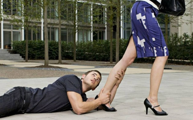 Τι να μην κάνεις για να έχεις ελπίδες μαζί της