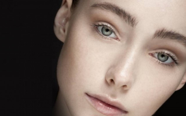 Πώς θα μετατρέψετε το πρωινό σας μακιγιάζ σε βραδινό!