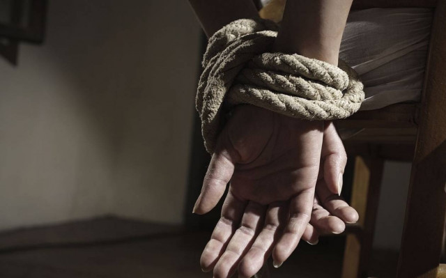 Θύμα απαγωγής συγγενής ιδιοκτήτη ΠΑΕ (photos)