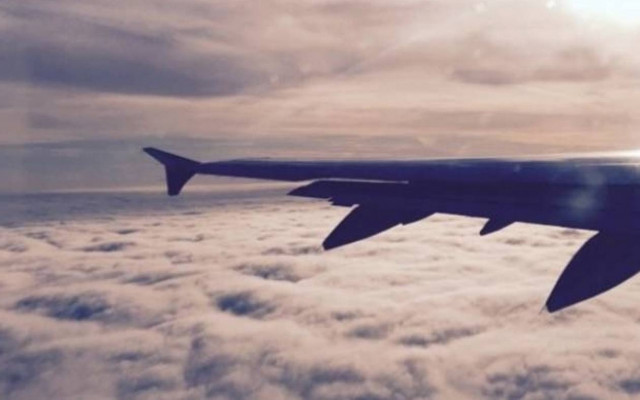 Στα… σύννεφα για να προλάβει το τρίτο live του DWTS