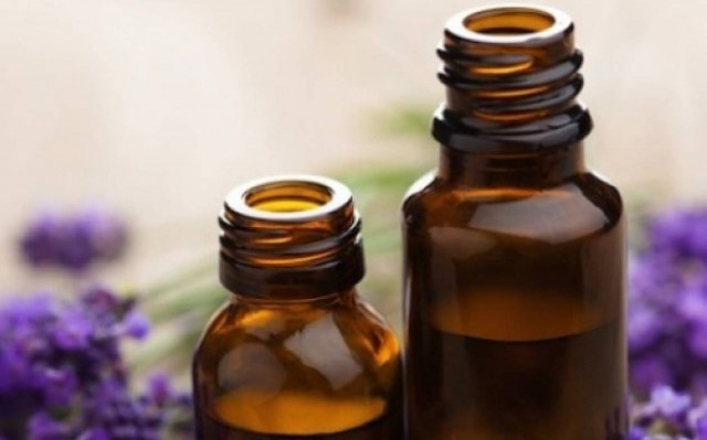 Οι πολύτιμες ιδιότητες του αιθέριου ελαίου λεβάντας
