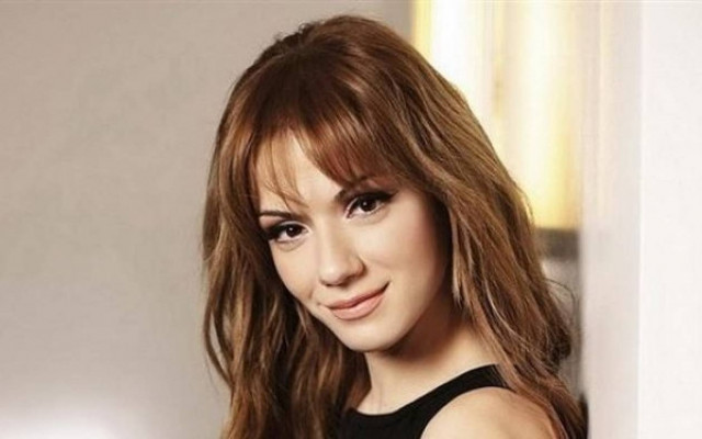 Βάσω Λασκαράκη: Η πρώτη τούρτα για την κόρης της!