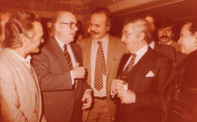 Συλλυπητήρια του ΠΑΣΟΚ για το θάνατο του Βαγγέλη Σκουλά