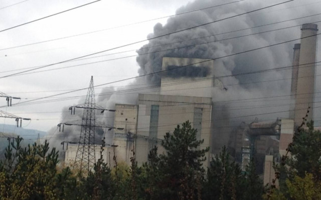 Τεράστιες ζημιές στον ΑΗΣ Πτολεμαΐδας από τη φωτιά