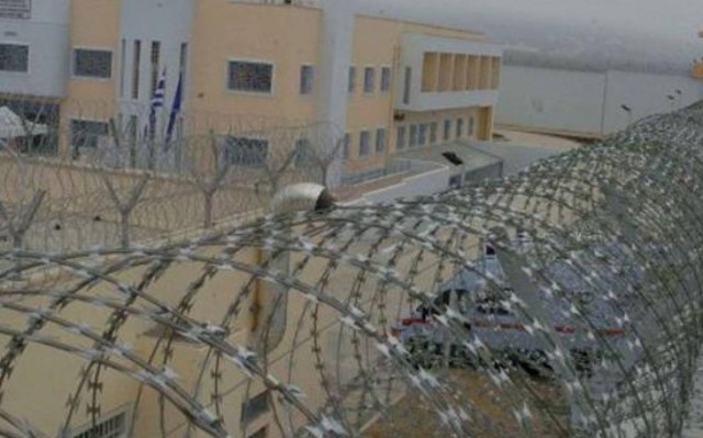 Οι γονείς των «Πυρήνων» ζητούν «γκρέμισμα» των φυλακών