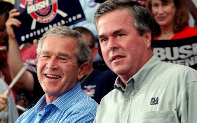 Ένας Μπους «φλερτάρει» με την προεδρία των ΗΠΑ