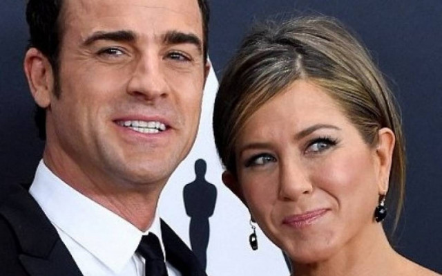 Jennifer Aniston: Απαντά στις φήμες περί χωρισμού