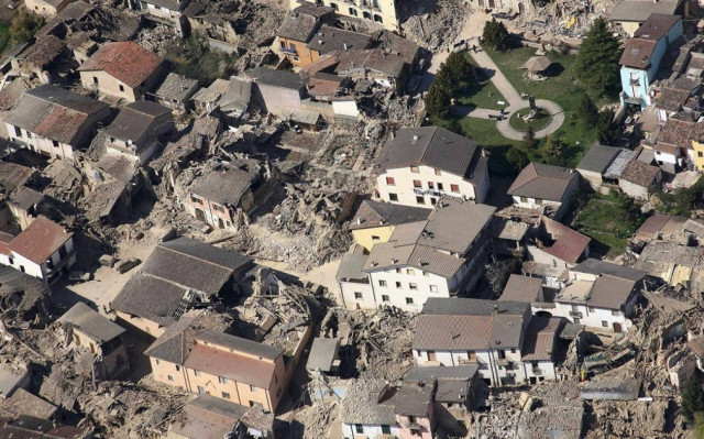 Ιταλία: Αθώοι οι 7 επιστήμονες για το σεισμό στη Λ' Άκουιλα