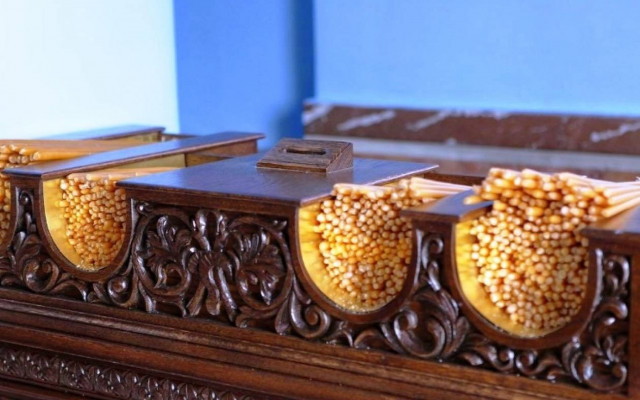 Συνελήφθησαν ανήλικες για κλοπή Ιερού Ναού