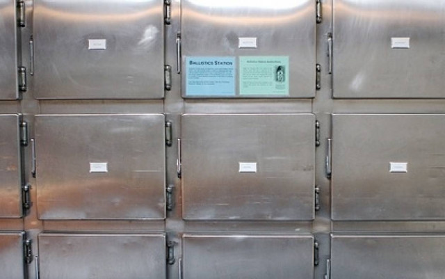 Η γιαγιά ξύπνησε στο ψυγείο του νεκροτομείου...