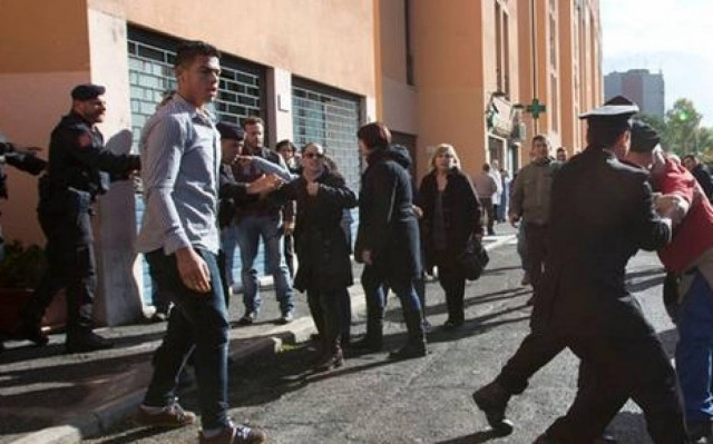 Ρώμη: Επεισόδια σε κέντρο παραμονής προσφύγων