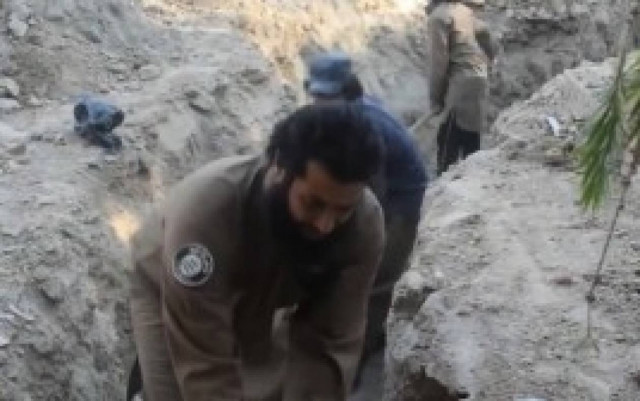 CNN: Με τούνελ αποφεύγουν τους βομβαρδισμούς οι ισλαμιστές