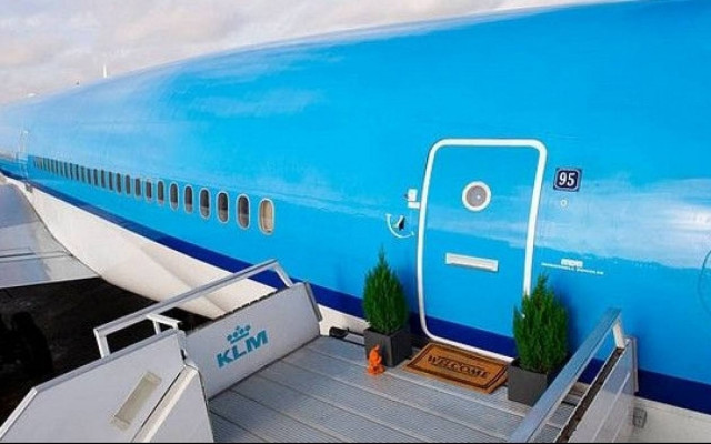 Το αεροπλάνο που έγινε... ξενοδοχείο!