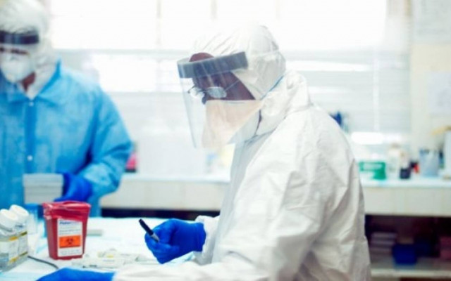 Έμπολα: Στις ΗΠΑ ο γιατρός που προσβλήθηκε από τον ιό