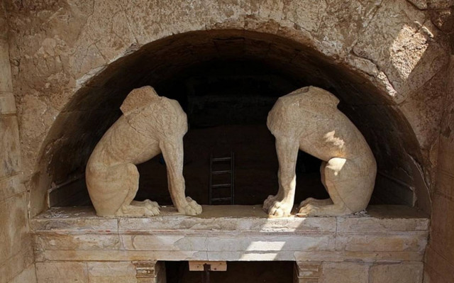 Αμφίπολη-Τρισδιάστατο βίντεο: Από το λιοντάρι μέχρι το νεκρό