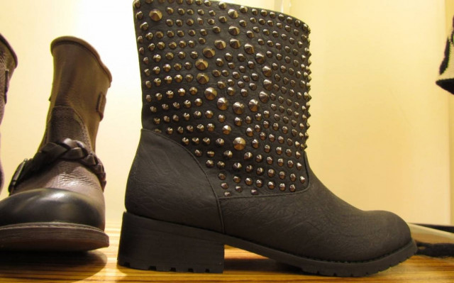 Βαρεθήκατε τα παλιά σας μποτάκια; Μεταμορφώστε τα άμεσα!