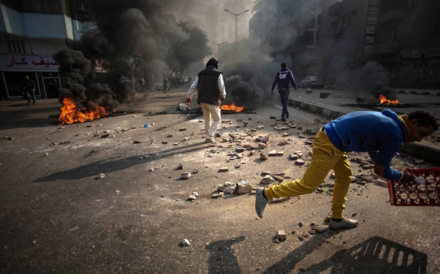 Τα δακρυγόνα και όσα πρέπει να κάνετε μετά τη ρίψη τους