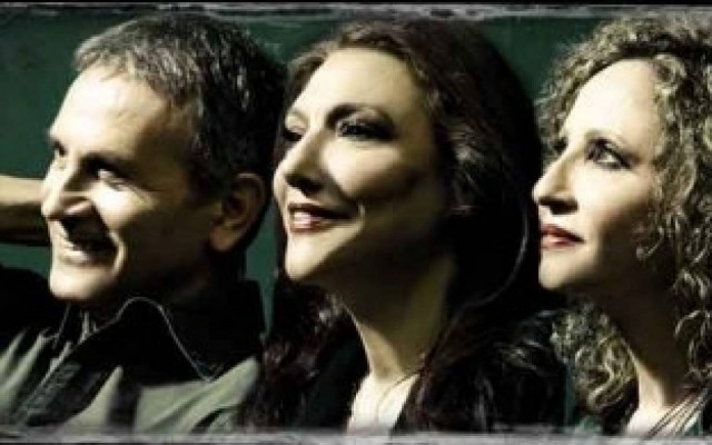 Γιώργος Νταλάρας, Ελένη Βιτάλη και Γλυκερία στην Ιερά Οδό