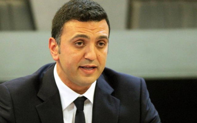 Επικοινωνία Κικίλια με τον φωτορεπόρτερ που χτυπήθηκε