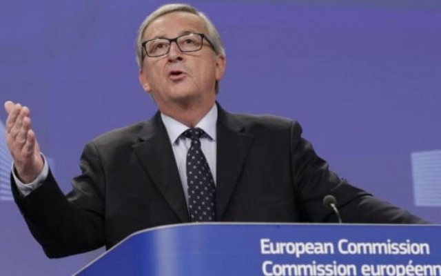 «Δράκουλας - φύλακας σε τράπεζα αίματος ο Γιούνκερ»