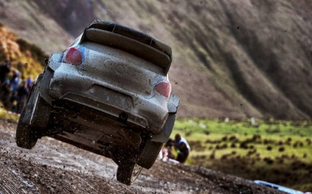 WRC Βρετανία 2η ημέρα: Walk in the park για τον Ogier