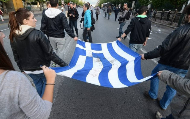 Πολυτεχνείο - Σε εξέλιξη η πορεία για την 41η επέτειο