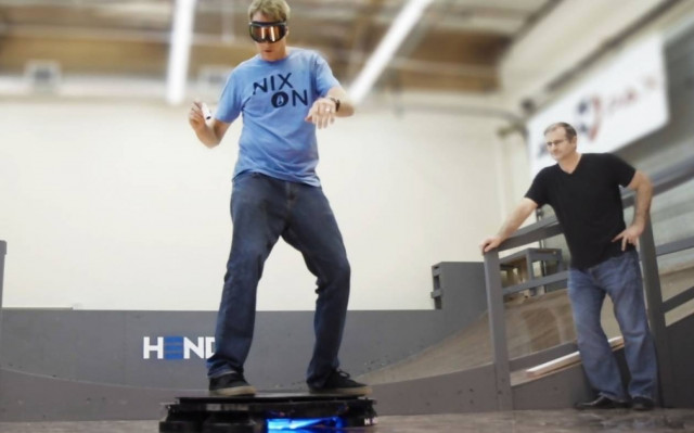Όταν ο Hawk ανέβηκε σε hoverboard