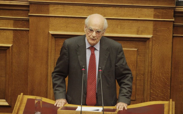 Κακλαμάνης κατά Σαμαρά: Έβλαψε τη χώρα με τη στάση του