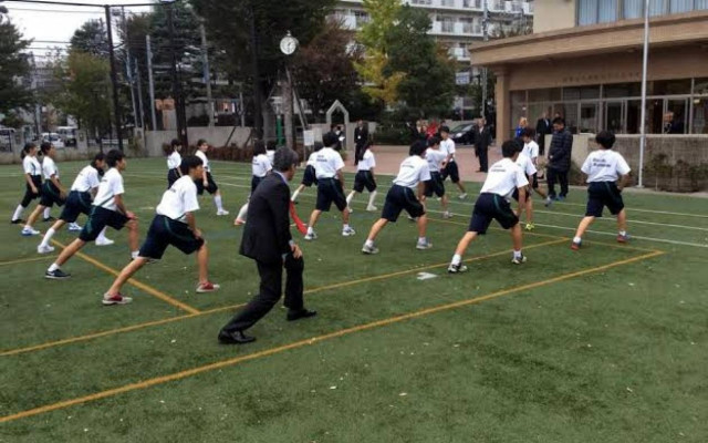 Ο Ανδρέας και το θέατρο της Δευτέρας...