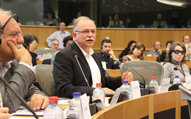 Κομισιόν: Πλήρης αποτυχία η εξίσωση του φόρου πετρελαίου