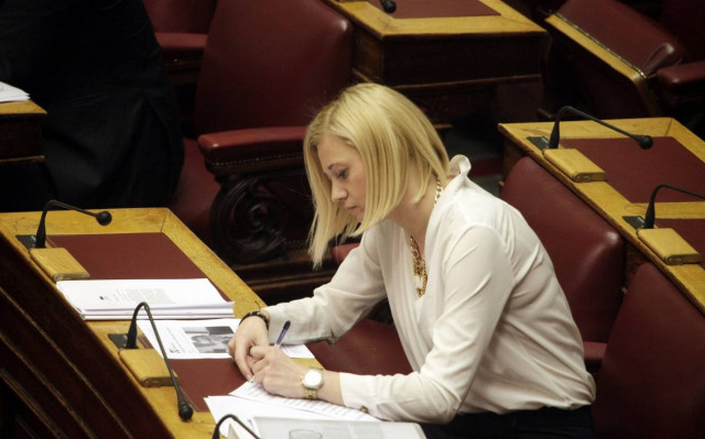 Ραχήλ Μακρή: Στηρίζω τον Αλέξη Τσίπρα