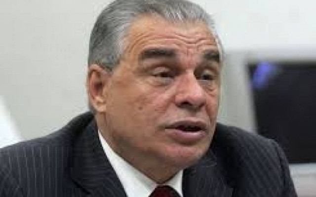 Στη Λαϊκή ο Γιακουμάτος