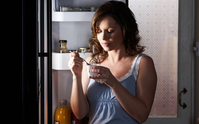 5 τέλεια σνακ για τις  βραδινές λιγούρες