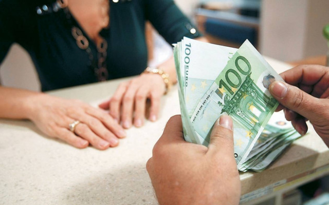 Χιλιάδες αιτήσεις για το ελάχιστο εγγυημένο εισόδημα