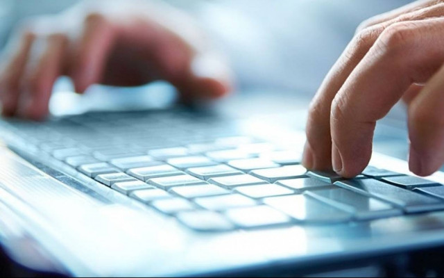 ΥΠΟΙΚ: Διέθεσε 1,2 εκατ. e-παράβολα σε 10 μήνες