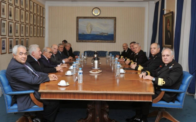 Επίσκεψη Επίτιμων Αρχηγών ΓΕΝ στον Α/ΓΕΝ