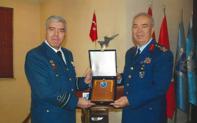 Επίσκεψη Αρχηγού ΤΑ στη Διοίκηση Μαχητικών Αεροσκαφών