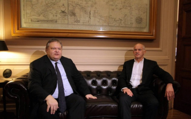 O ΓΑΠ, η... ΔΗΠΑΡ και ο Βενιζέλος!