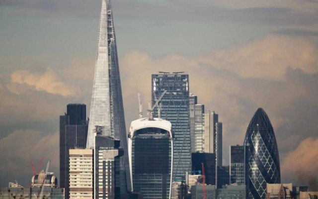 Βρετανία: Απέρριψαν προσφυγή κατά του πλαφόν σε τραπεζίτες