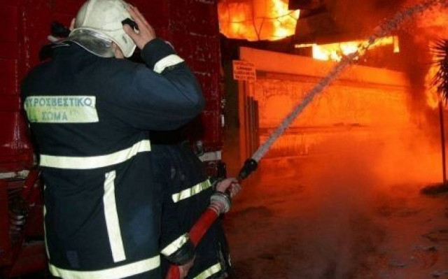 Φωτιά στον Στύλο - Ηλικιωμένη εγκατέλειψε το σπίτι της