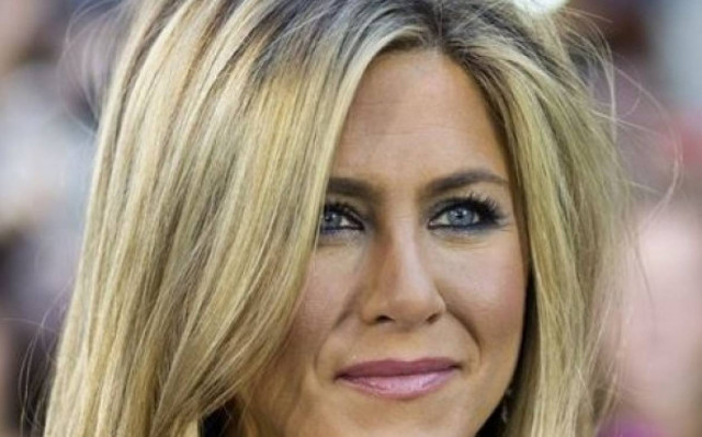 To γυμνό εξώφυλλο της Jennifer Aniston που προκάλεσε πανικό
